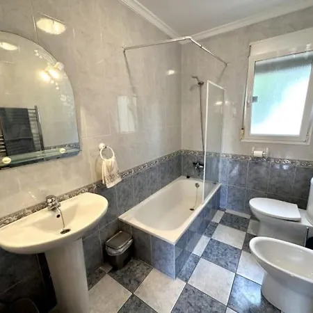 Villa Casa Maria Granadella, Three Bedroom With Private Pool *